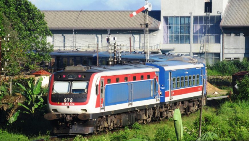 மலையக ரயில் போக்குவரத்து சேவை சீராக்கப்பட்டுள்ளது!