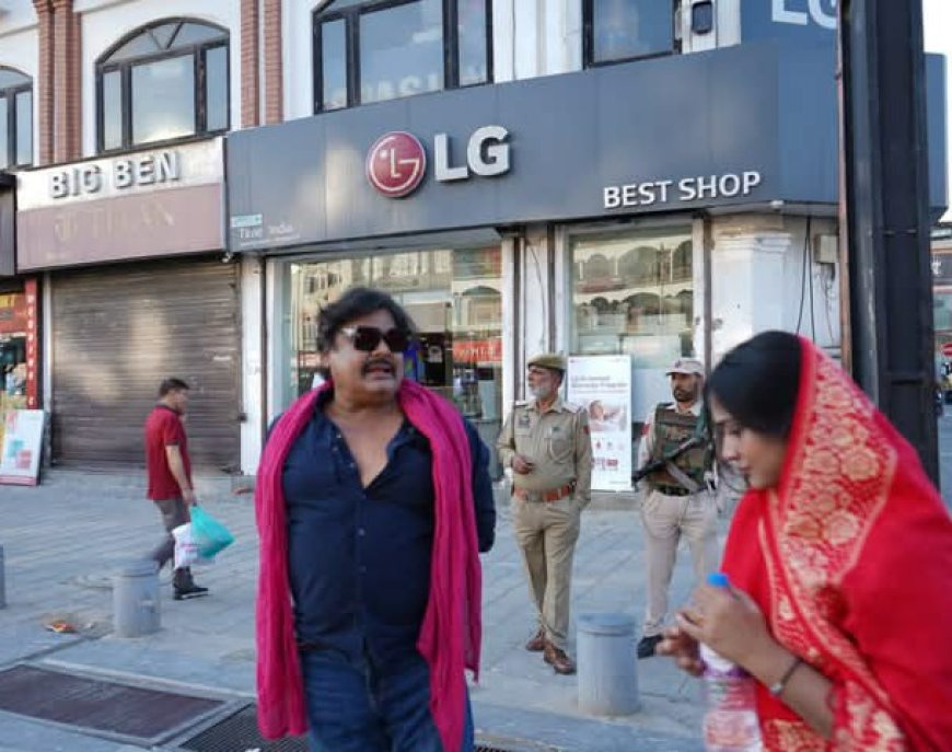 காஷ்மீரில் நடிகர் மன்சூரலிகான்!