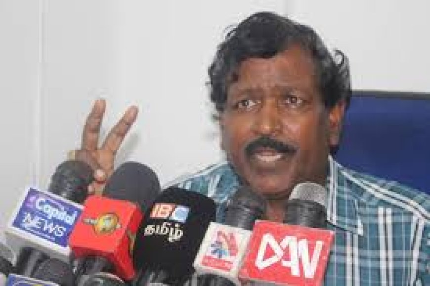 முள்ளிவாய்க்காலில் உயிர்நீத்த உறவுகளுக்காக அஞ்சலி செலுத்திய ரவிகரன் எம்.பி.