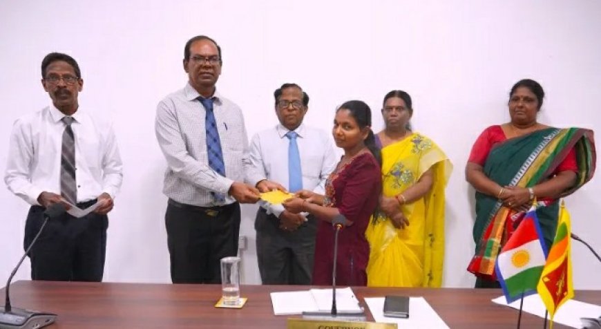 வடக்கில் வீட்டு திட்டத்திற்கு காசோலை வழங்கிவைப்பு!